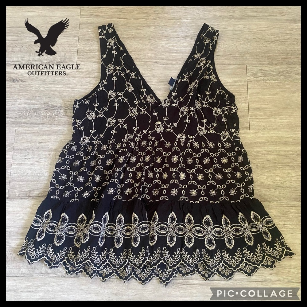 🌻AMERICAN EAGLE OUTFITTERS🌻 EMBROIDERED EYELET TANK